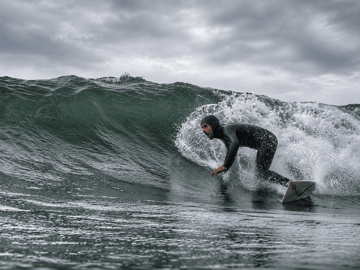 Surfing DELATO X SEAKONG LEGENDARY RUBBER LONG MOD HOODED FULLSUIT product preview